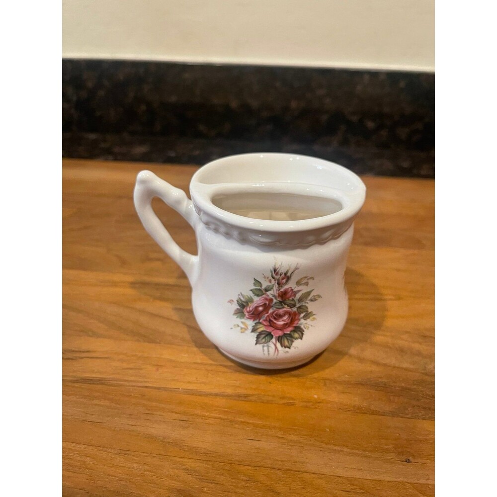Victorian Athena Toothbrush & Razor Vanity Porcelain Mug - Picture 5 of 8